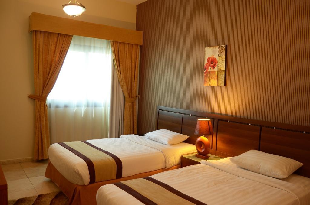 Arcadia Hotel Suites Sharjah Exterior foto