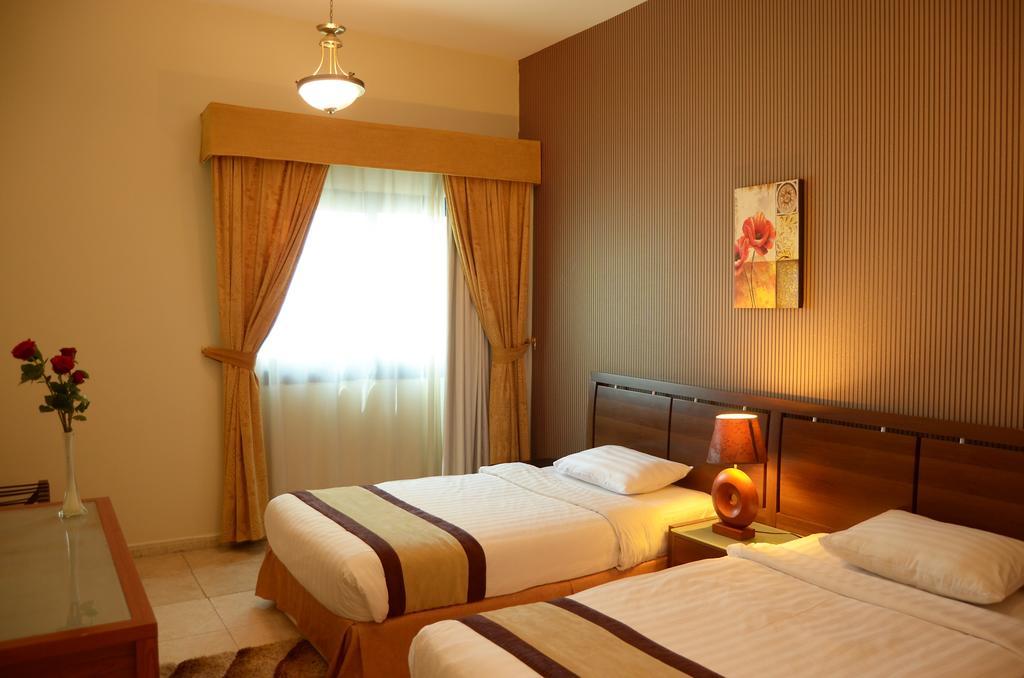 Arcadia Hotel Suites Sharjah Exterior foto