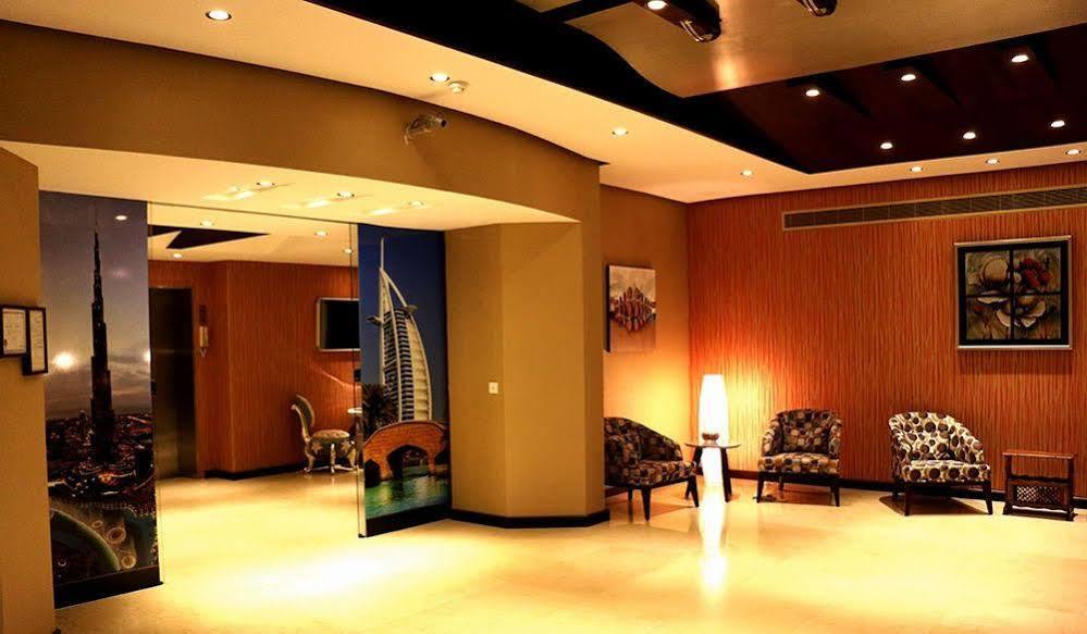 Arcadia Hotel Suites Sharjah Exterior foto